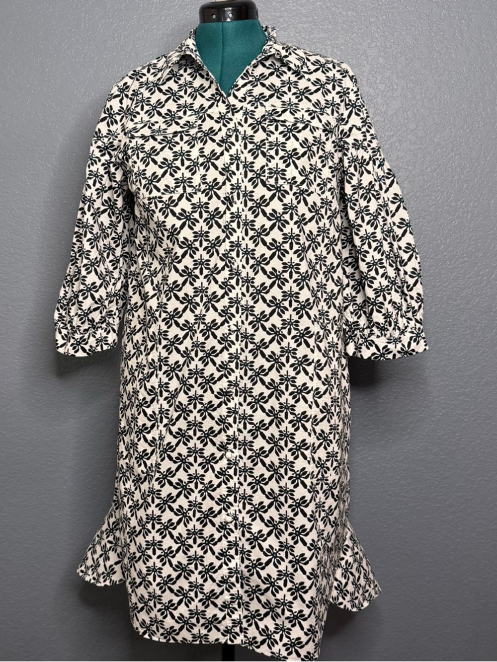 Diane Von Furstenberg Black White Floral Shirt Dress Size L Cotton Button Front